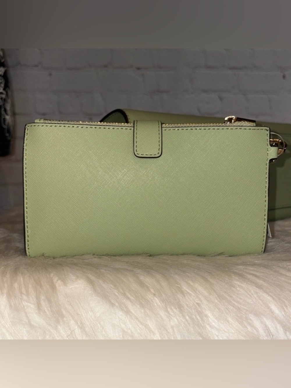 Michael Kors CARMEN Flap Satchel/JET SET TRAVEL DoubleZip Wallet 2pc Set - Picture 8 of 8